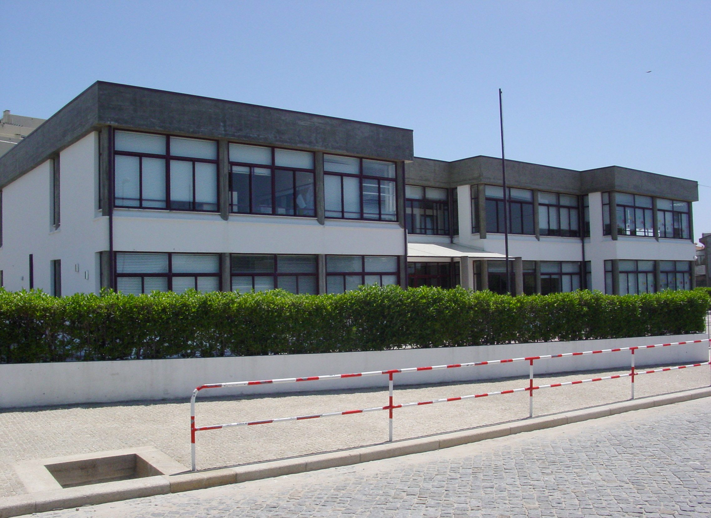 12201 AMVC EscolaBemGuiados